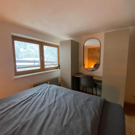 Maas Alpine * St. Anton am Arlberg
